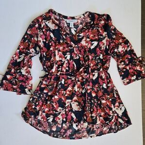 Motherhood Maternity floral flowy tie waist flutter sleeve size small